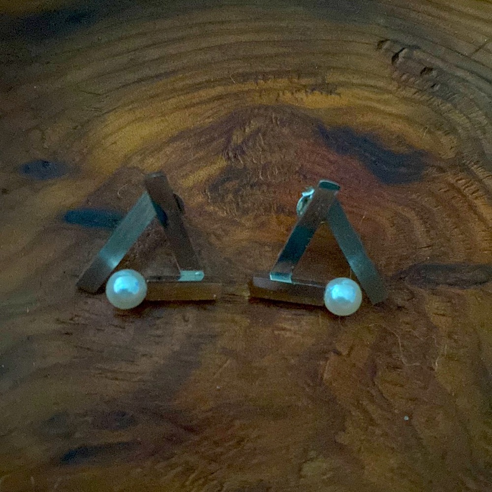 Stainless Steel Faux Pearl Minimalist Studs